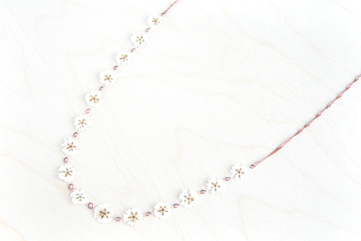 White Baby’s Breath Flower ‘Daisy Chain’ Necklace